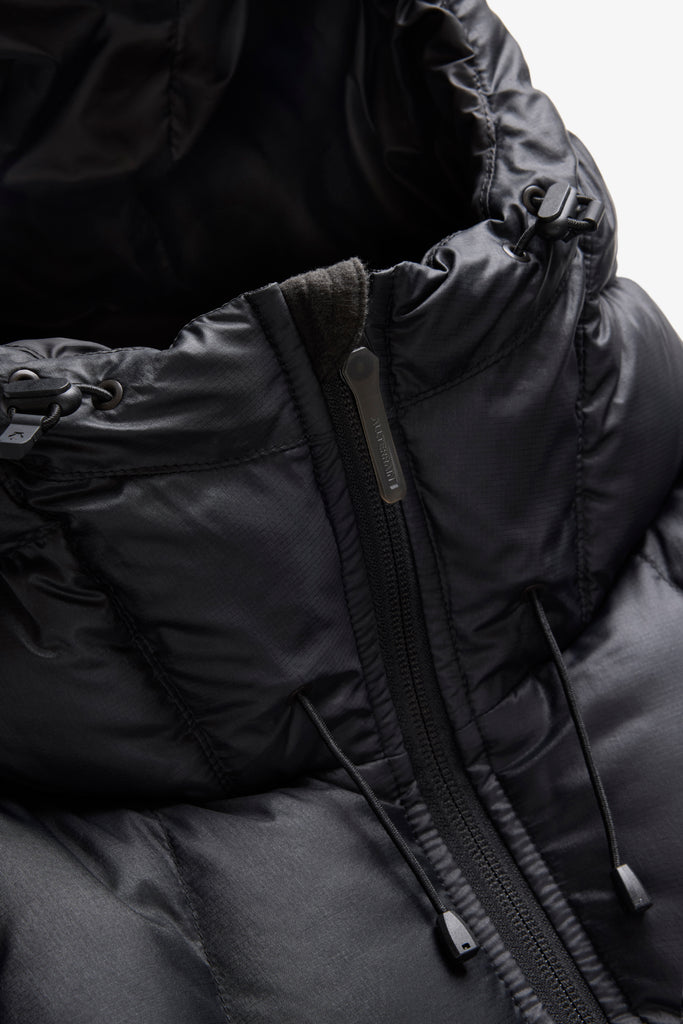 DESCENTE_SOFTSHELL_PUFFER_BLAC