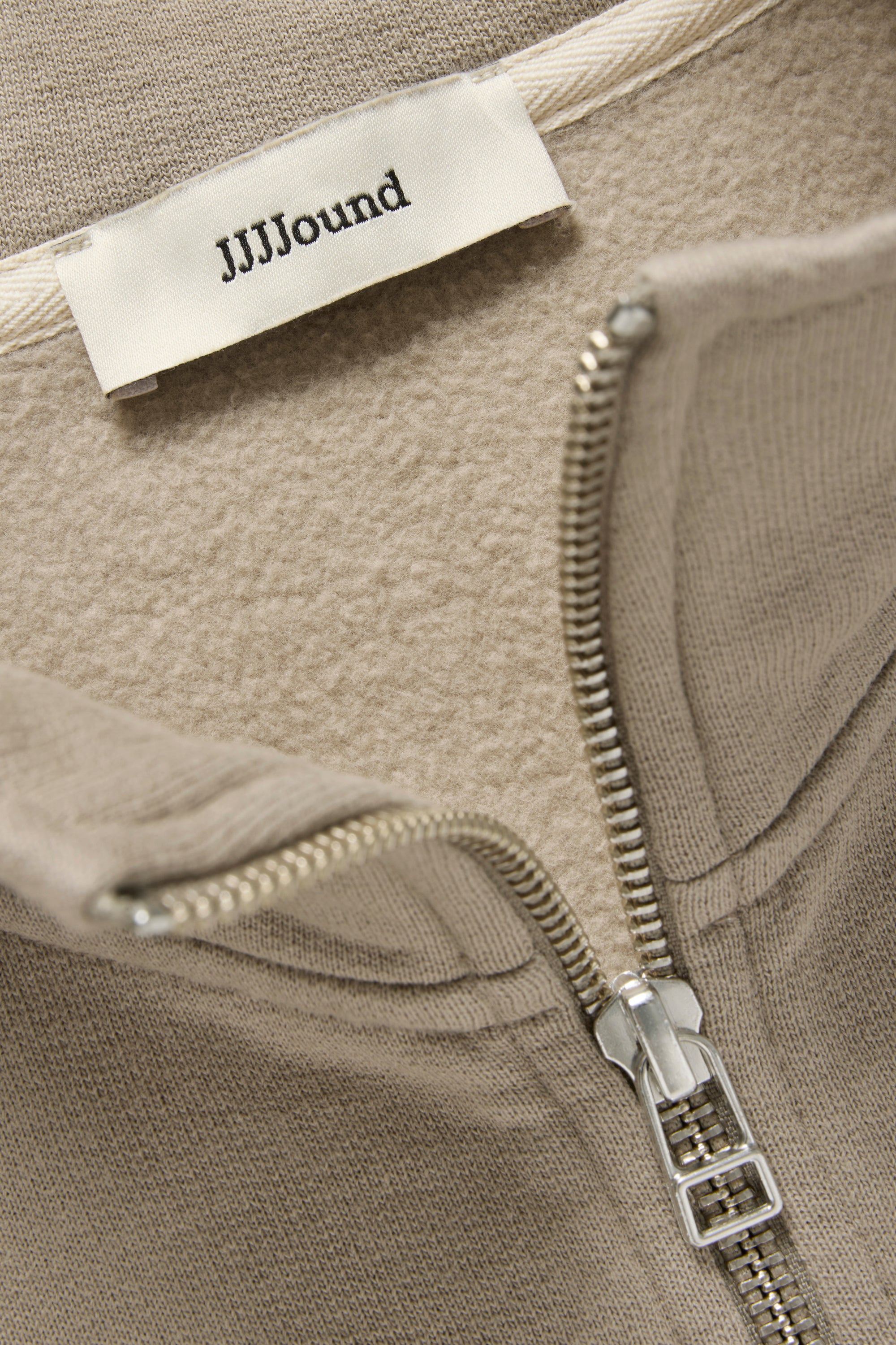 2000s Quarter Zip Sweatshirt - Taupe