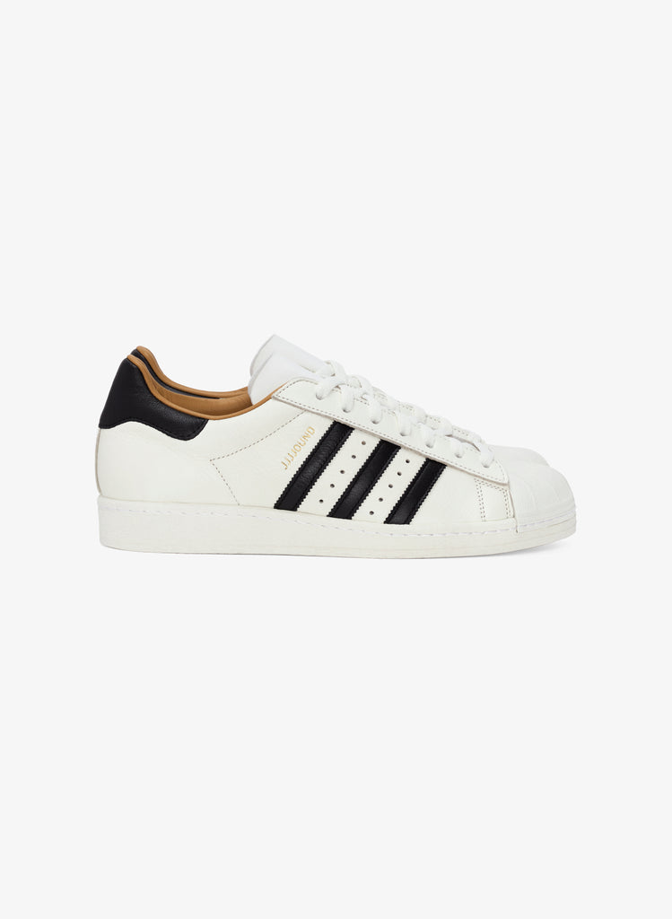 珍しい JJJJound Adidas Superstar 82 - White 靴