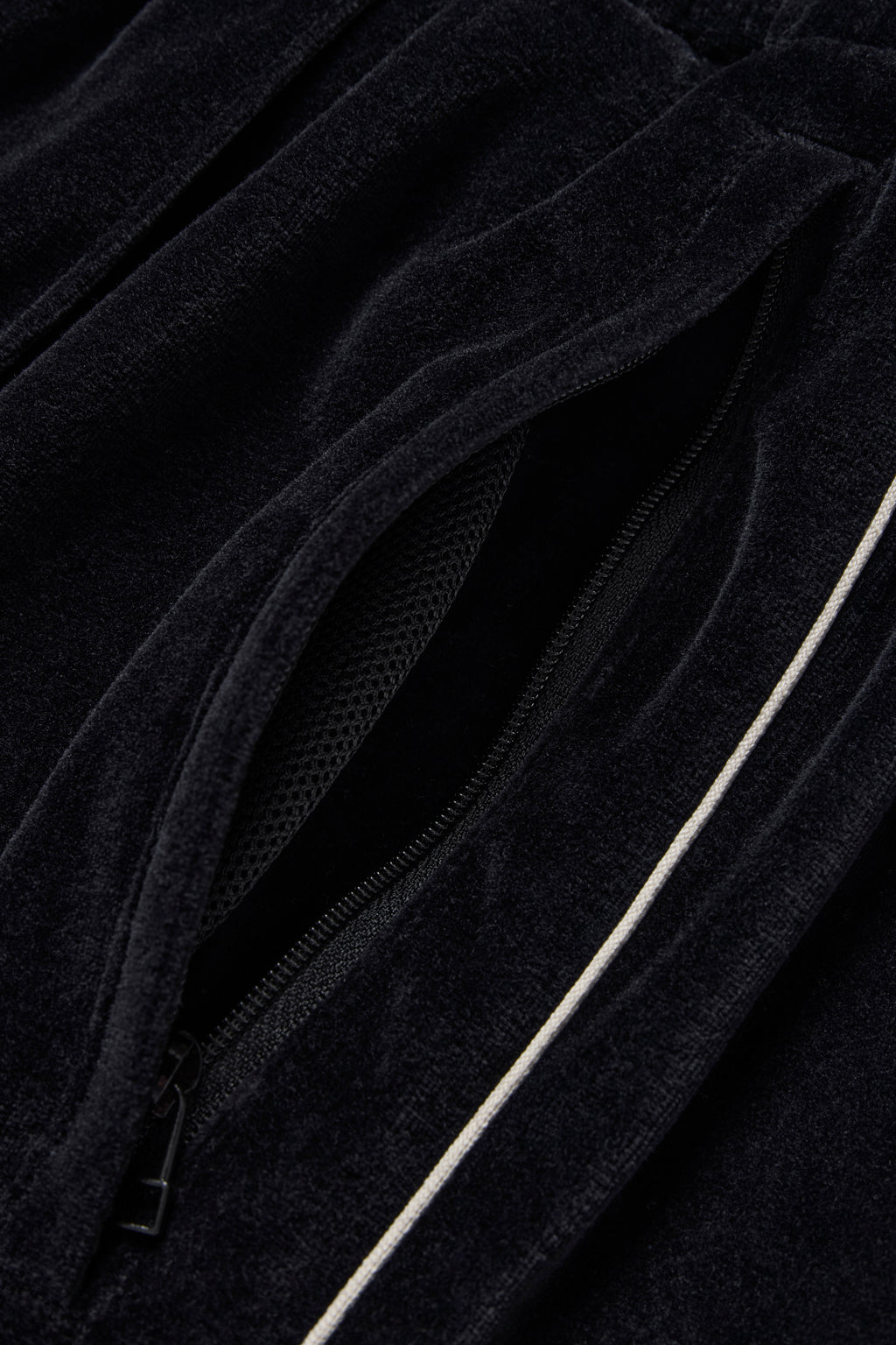 Relaxed Velour Track Pant - Black