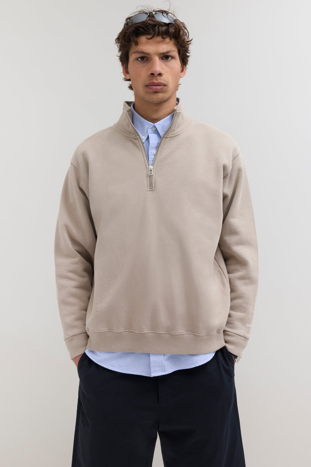 2000s Quarter Zip Sweatshirt - Taupe