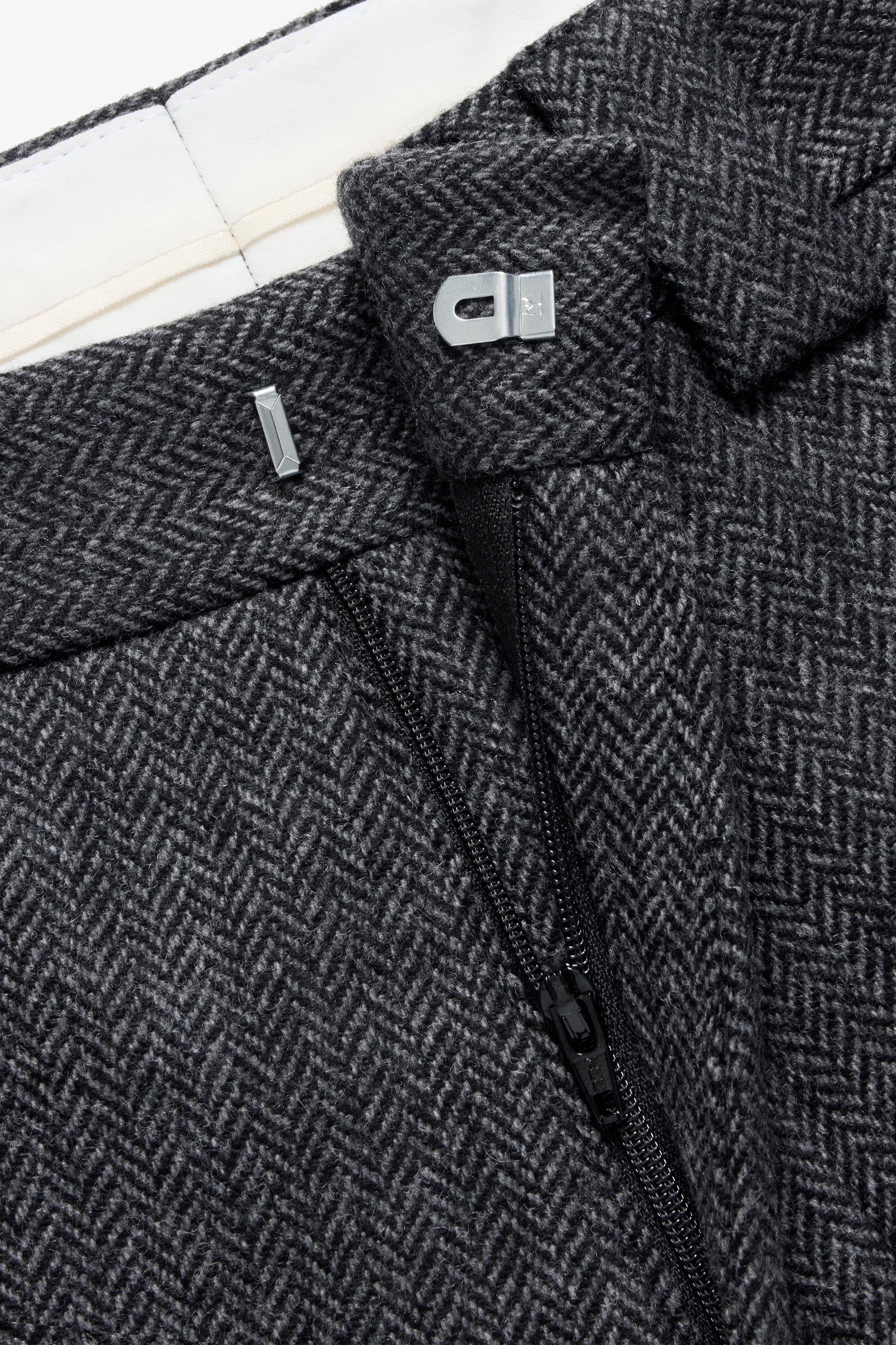 Wool Trousers Wide - Charcoal Herringbone