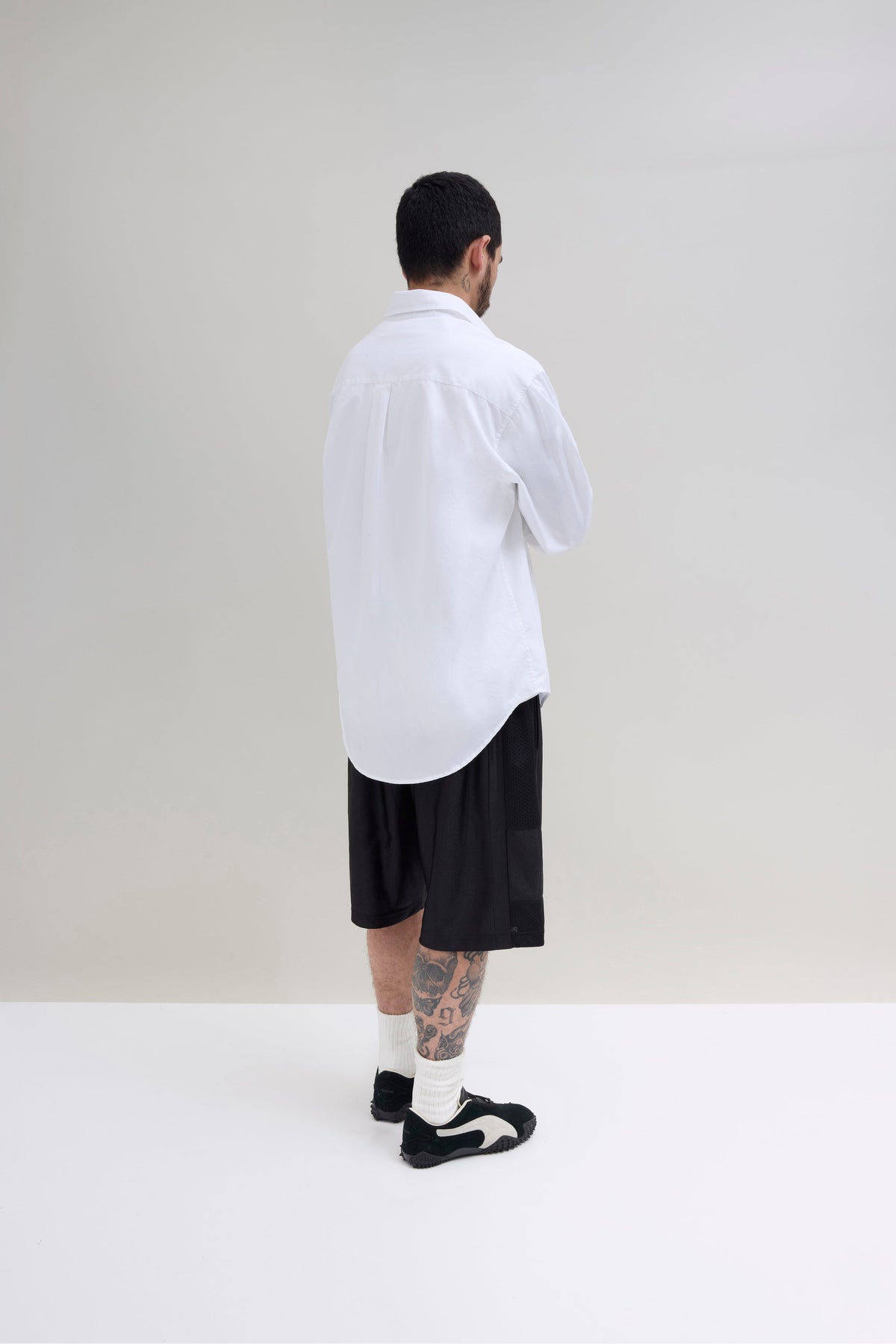 Look 10
