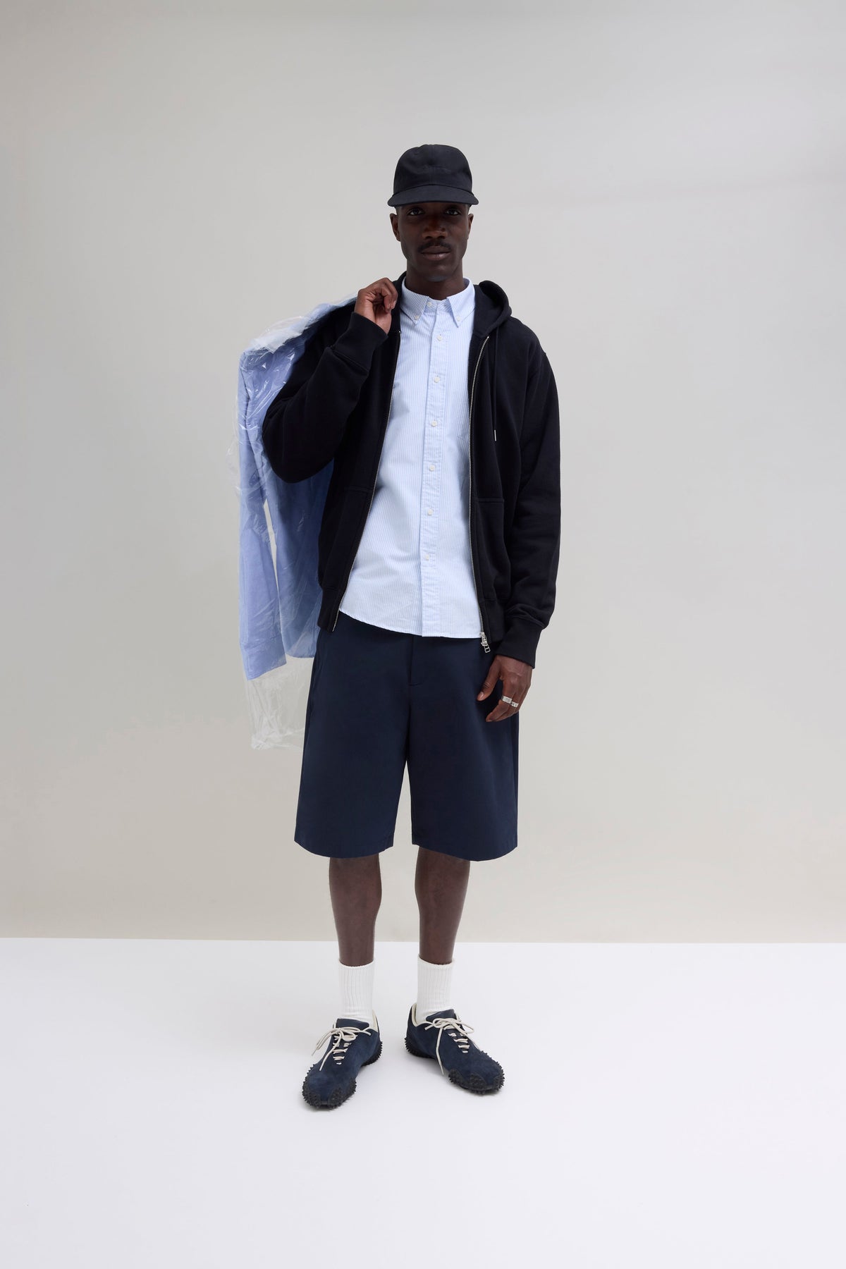 Look 03
