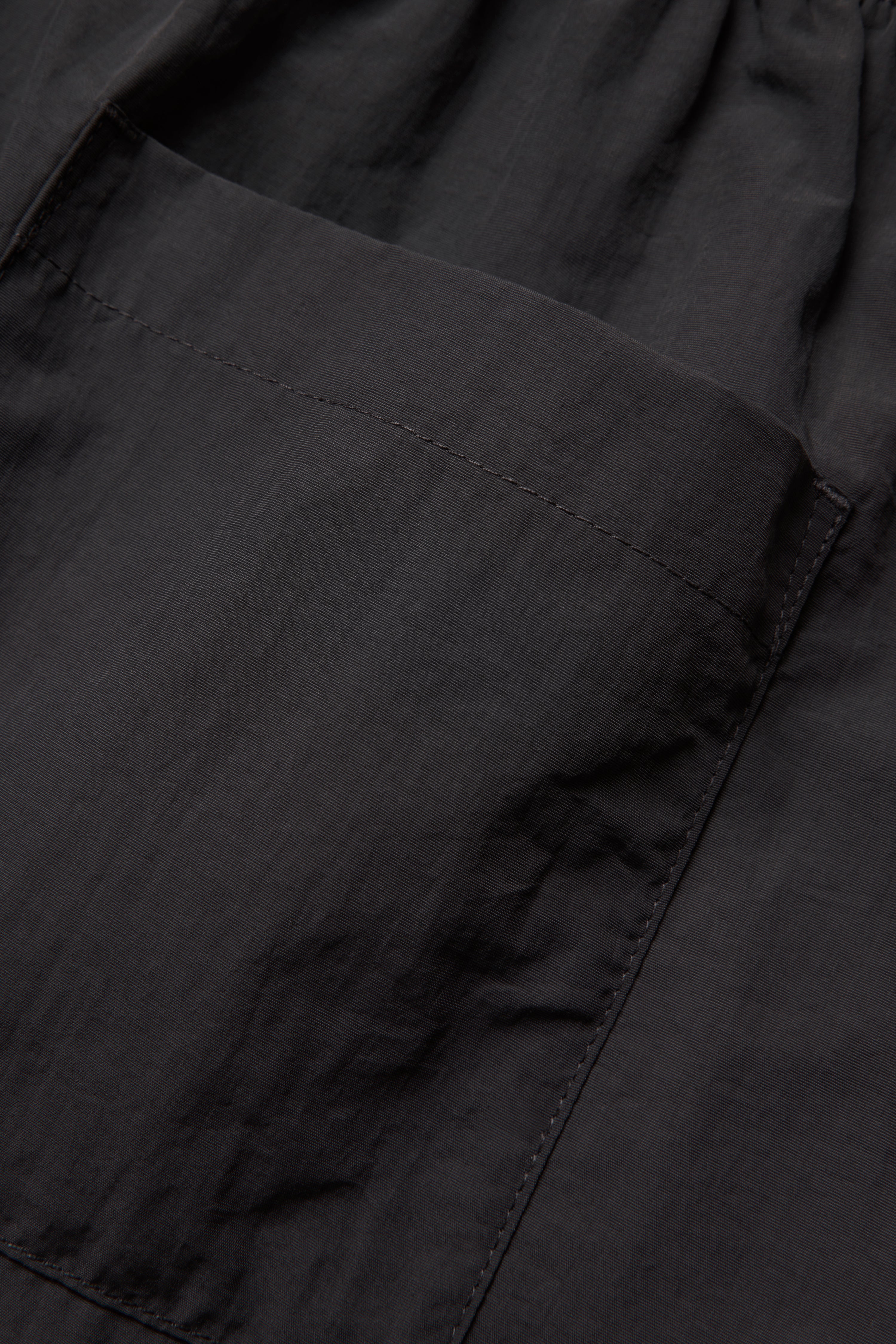 パンツ jjjjond campershorts7 Camper Short - Charcoal – JJJJound