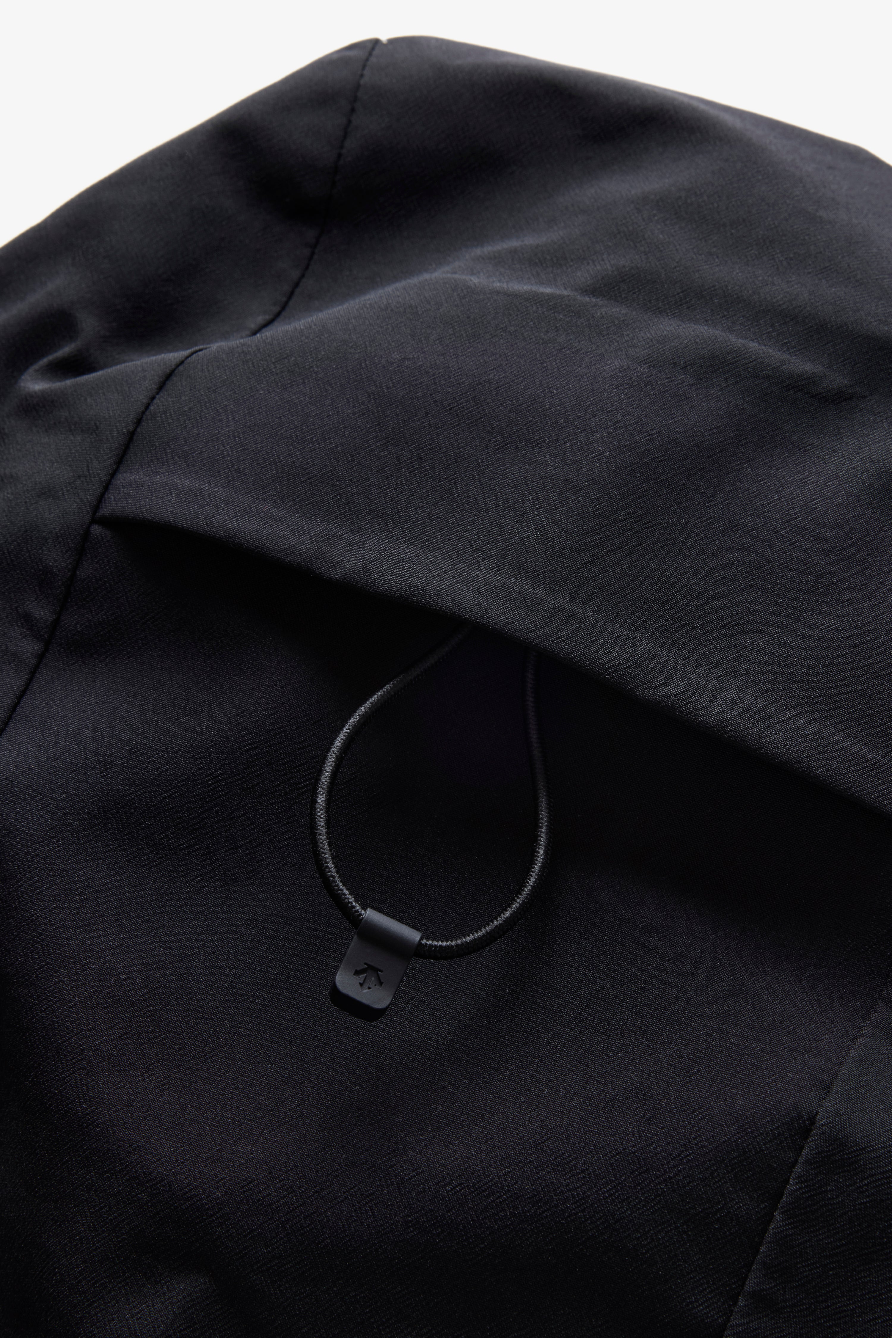 JJJJound Descente Hardshell Parka - Black/Charcoal