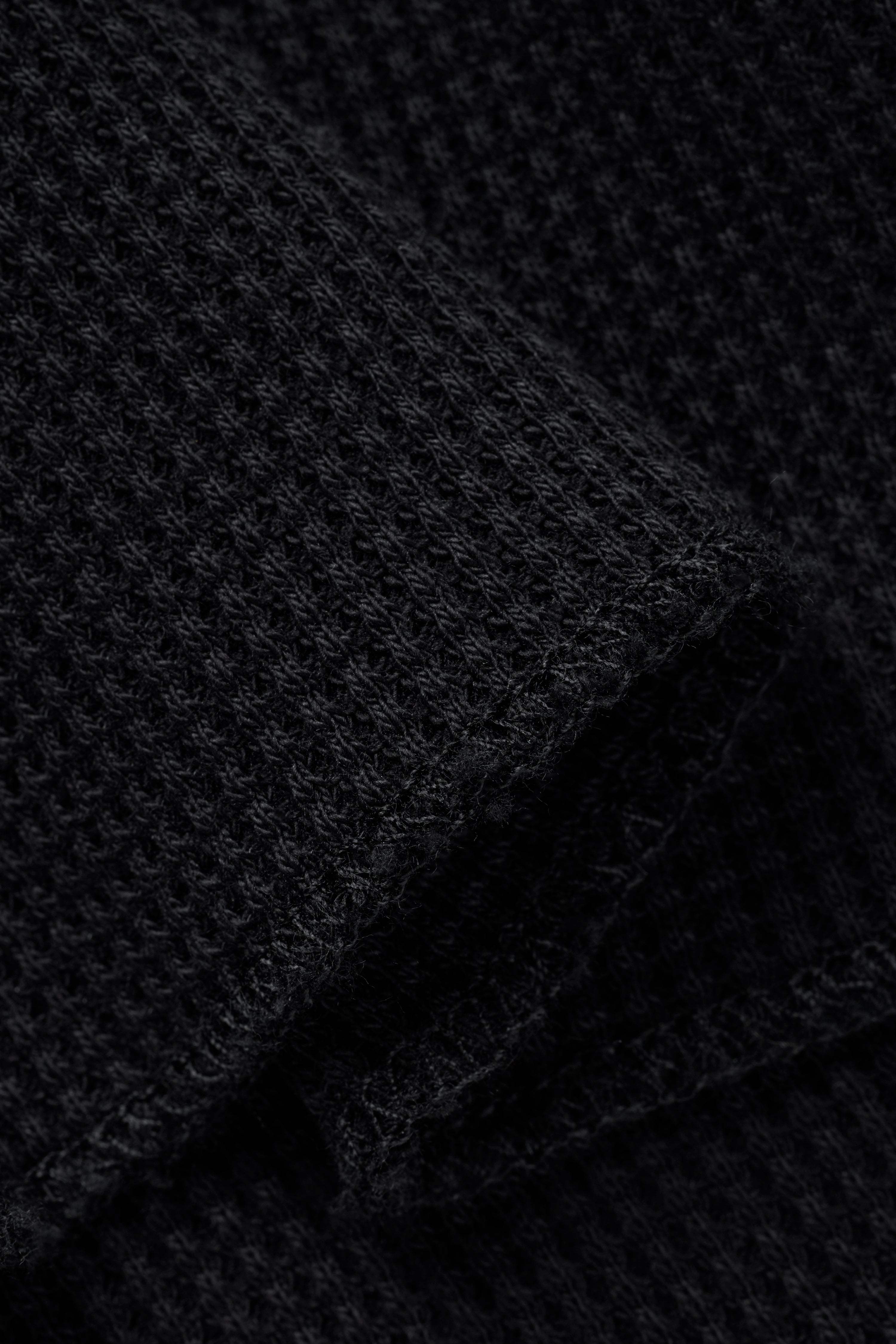 90s Waffle Longsleeve - Black – JJJJound