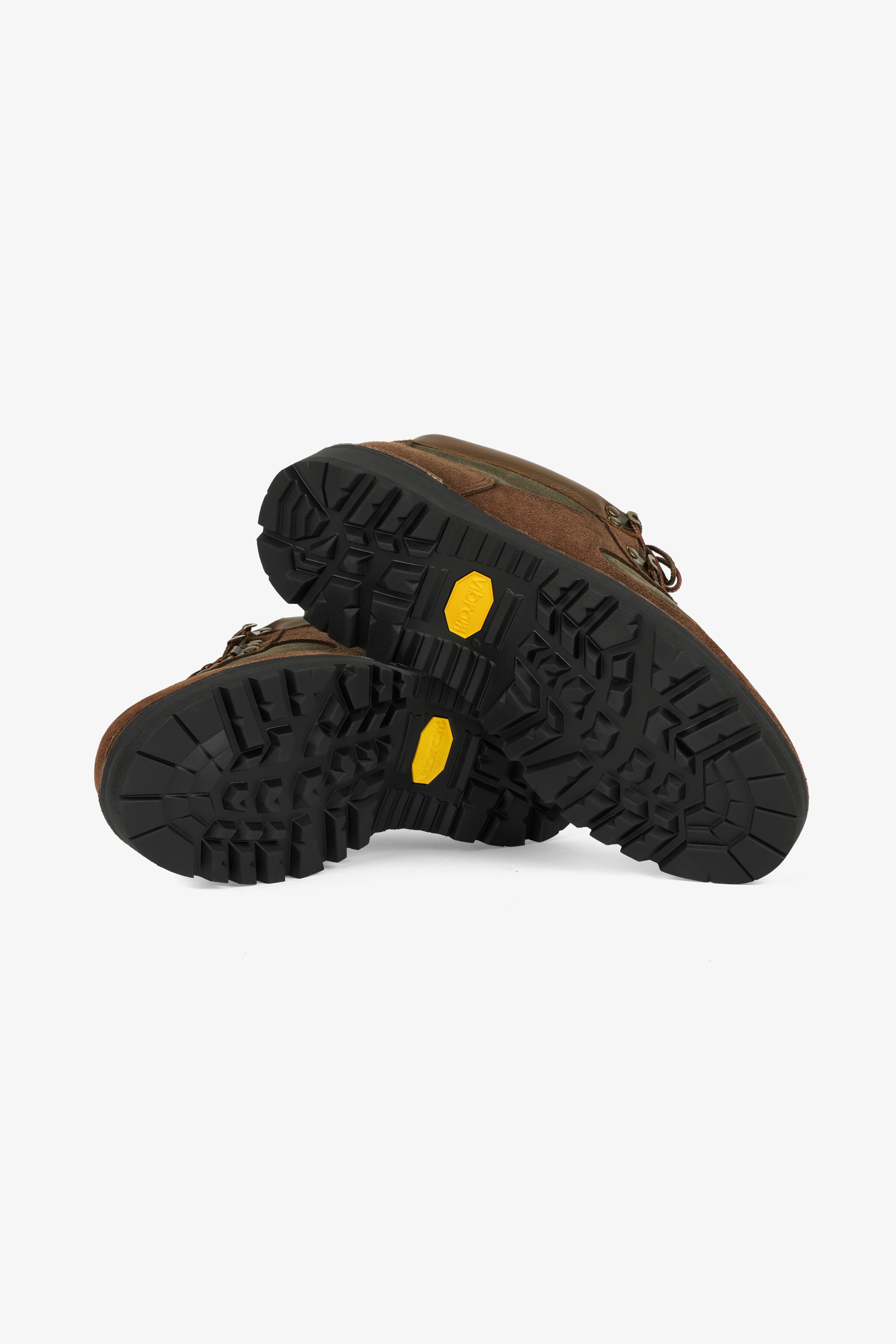 Danner II – JJJJound