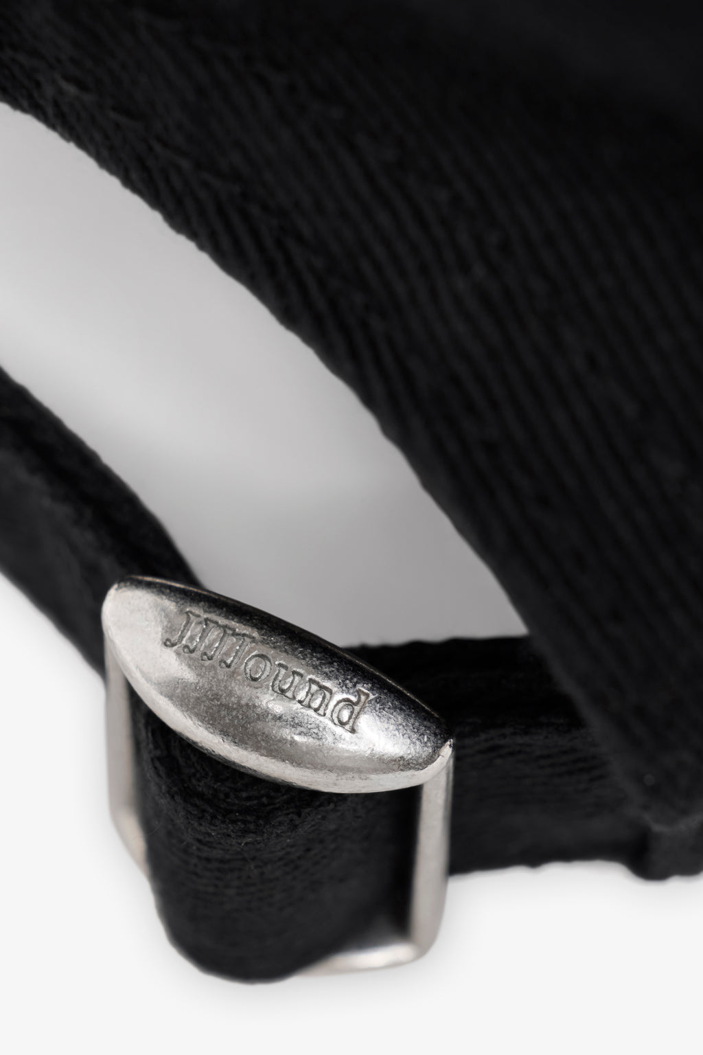 Logo Weekend Cap - Black/White