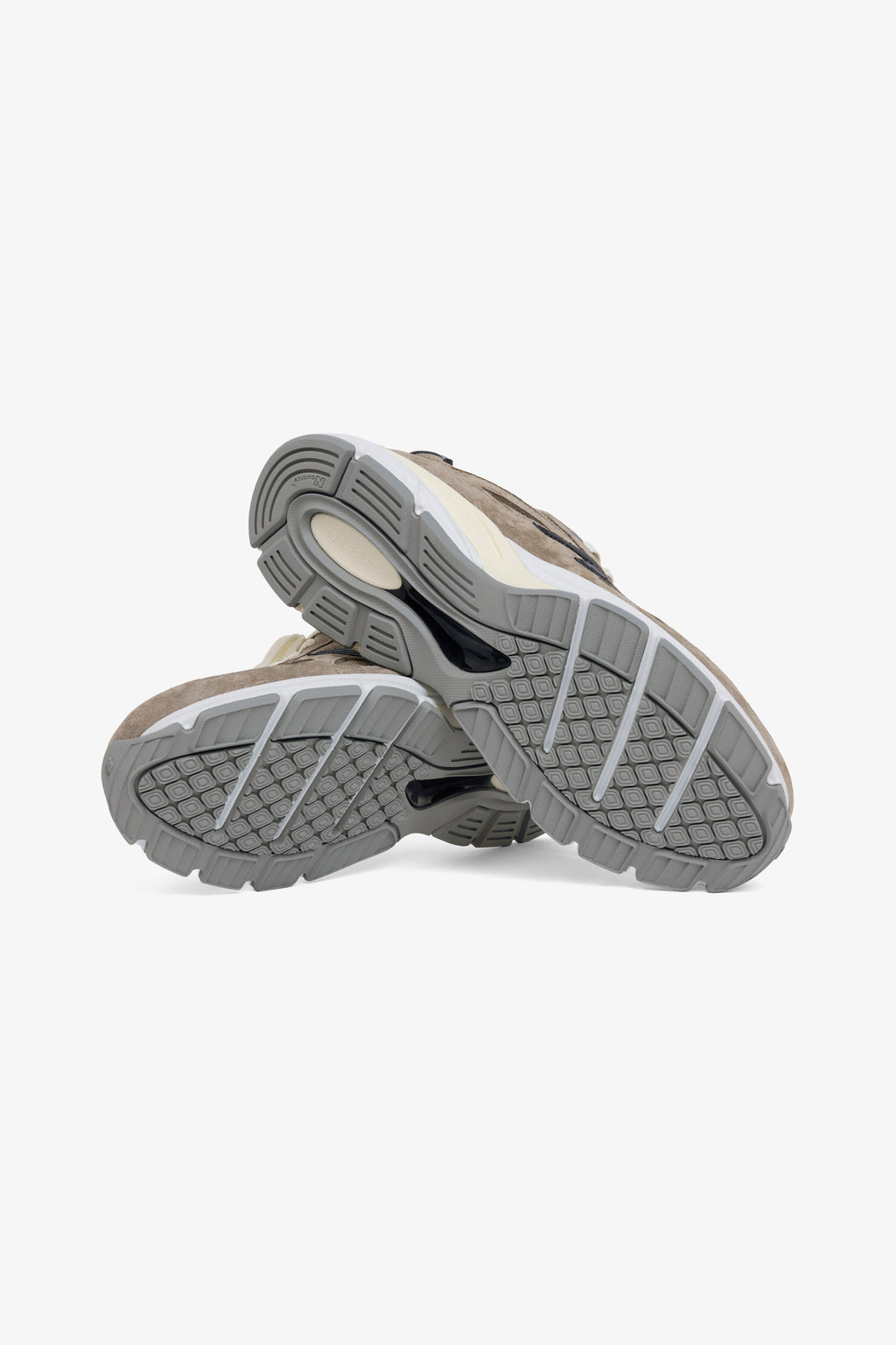 JJJJound New Balance 990v4 - Mushroom