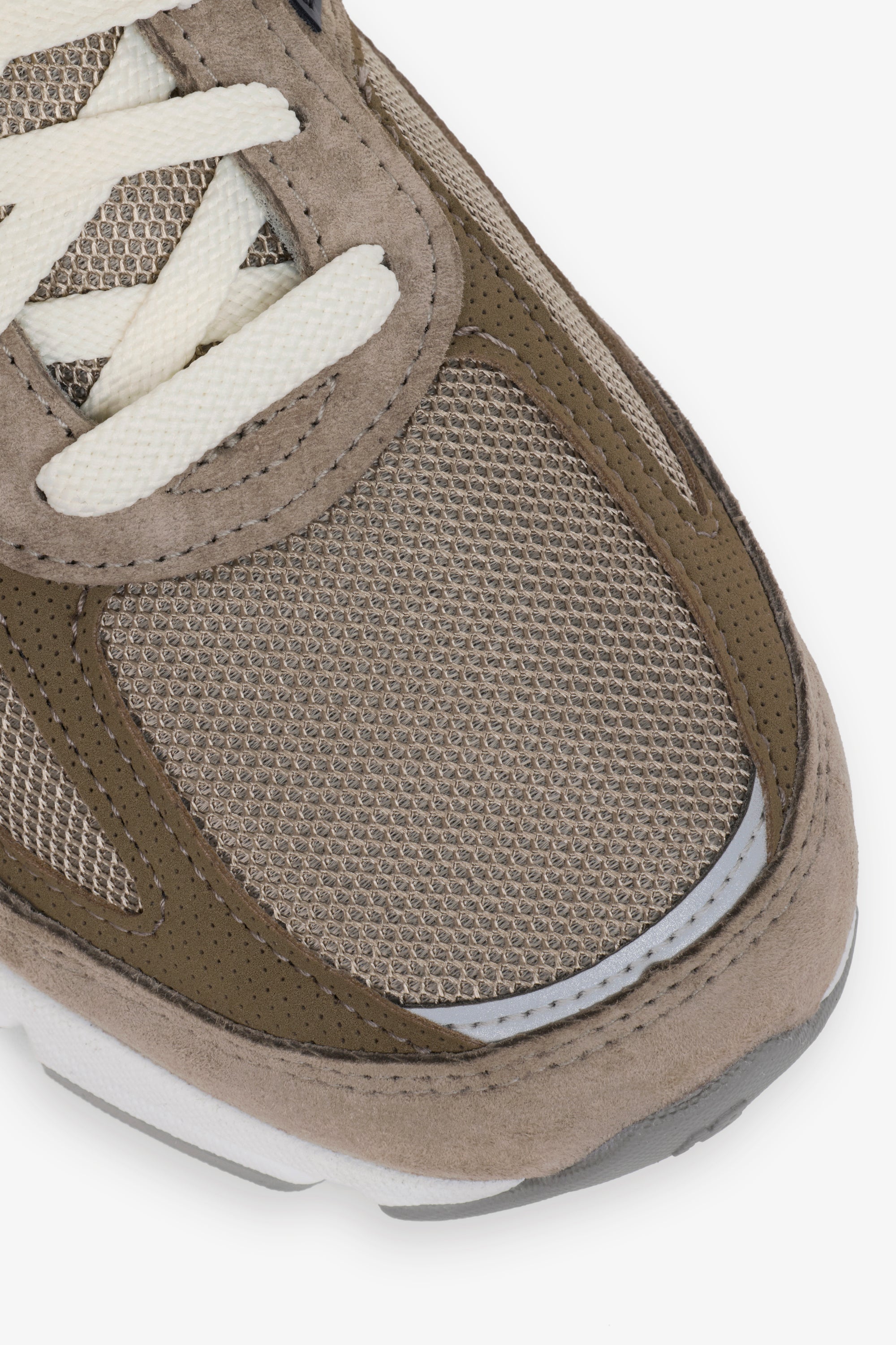 JJJJound New Balance 990v4 - Mushroom