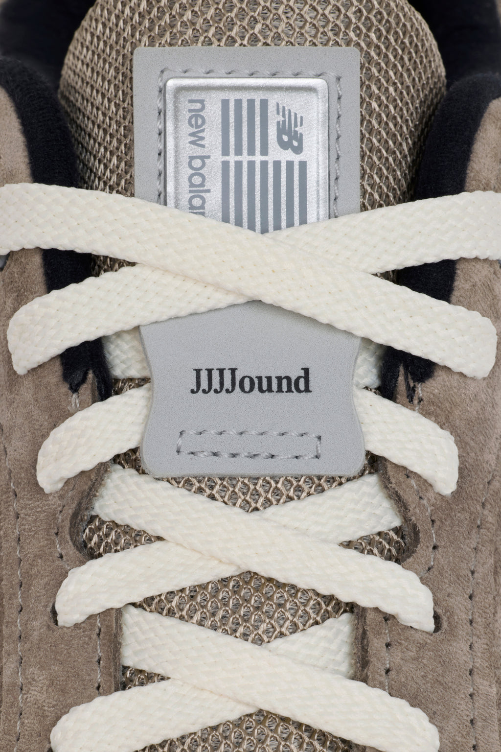 JJJJound New Balance 990v4 - Mushroom