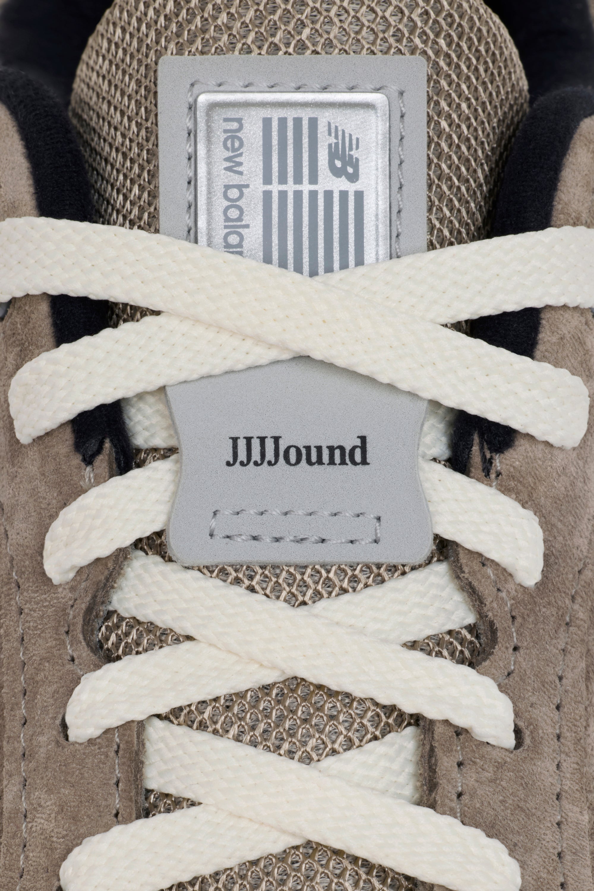 JJJJound New Balance 990v4 - Mushroom