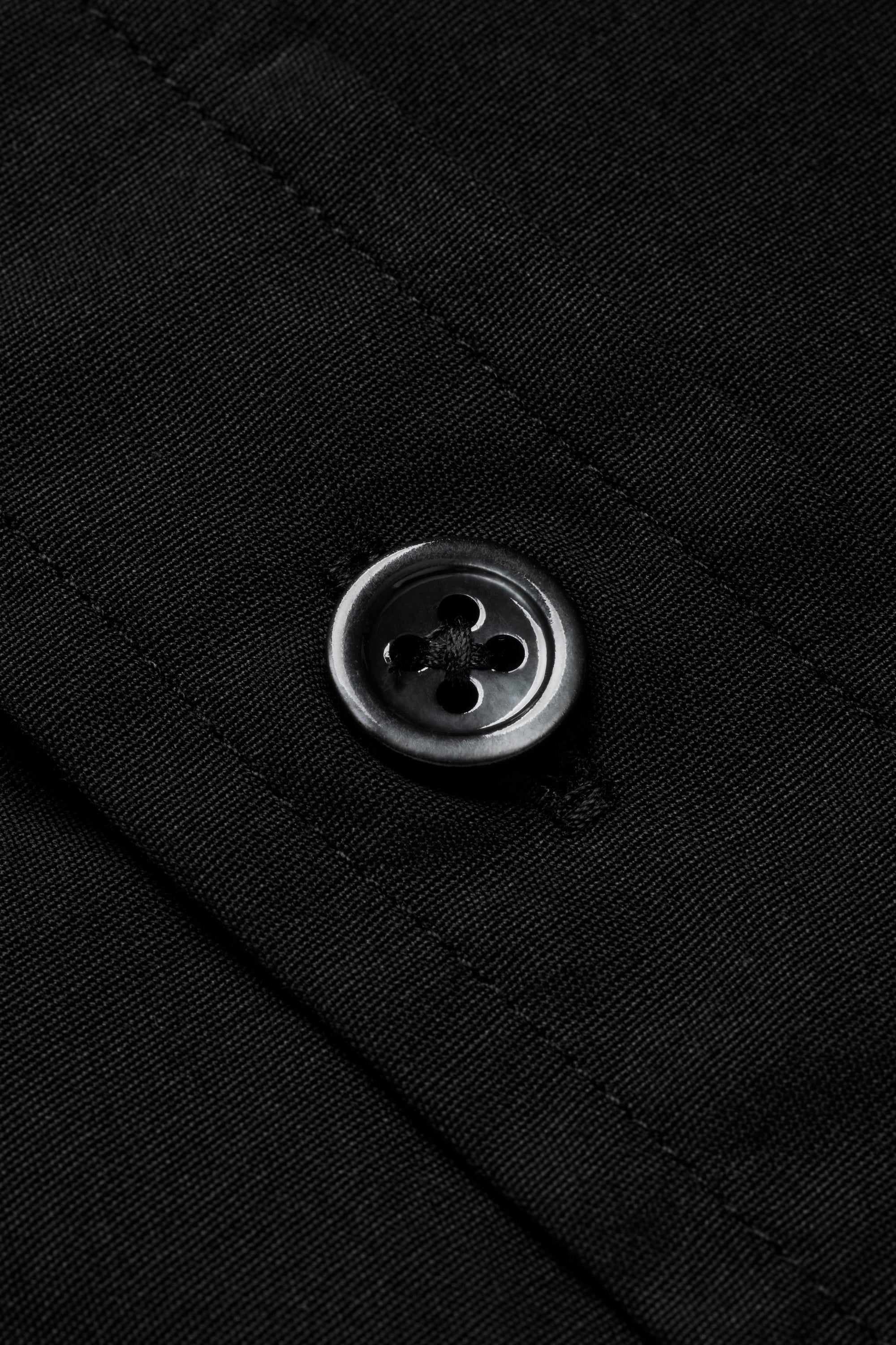 Living The Dream Poplin Shirt - Black