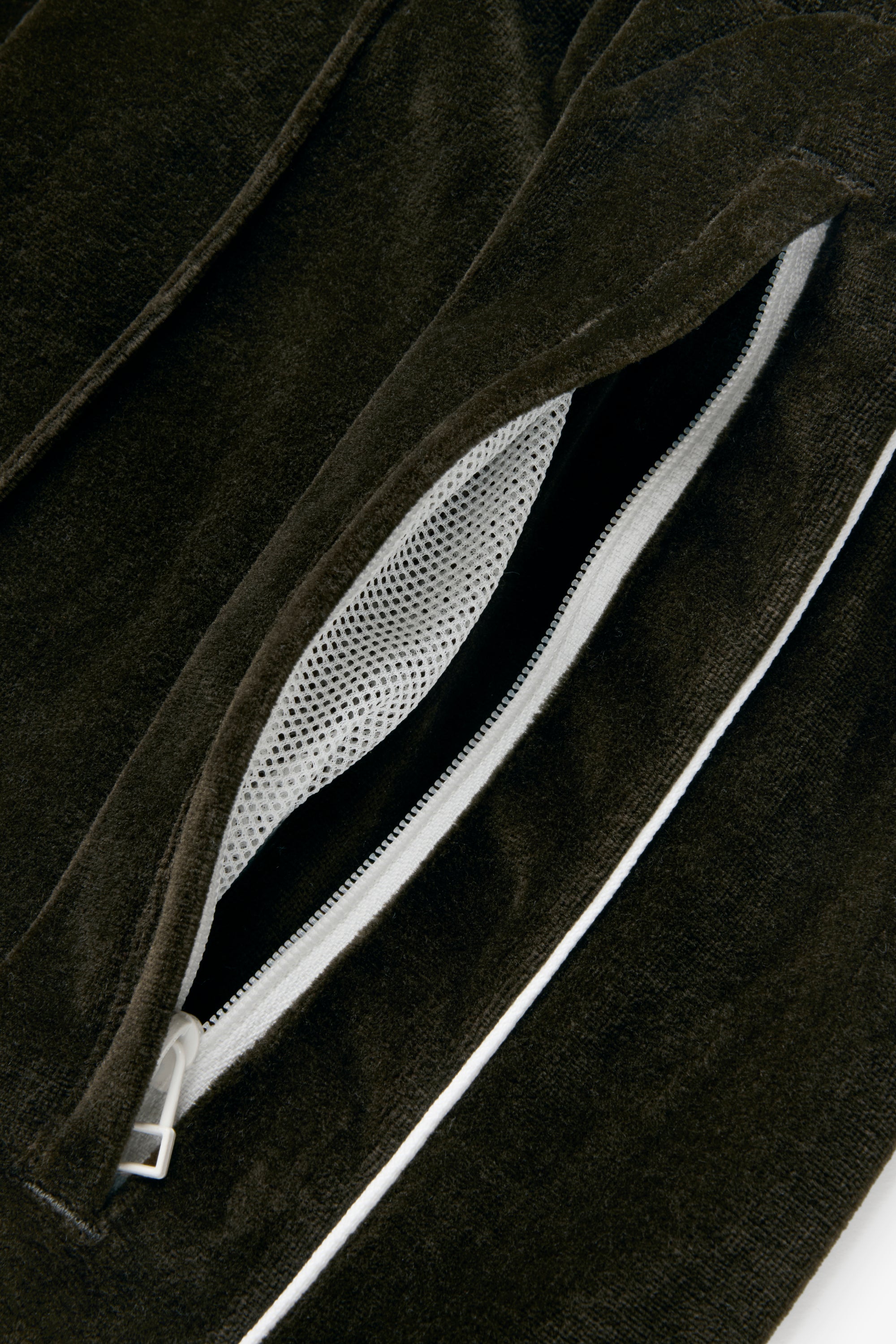 Relaxed Velour Track Pant - Olive