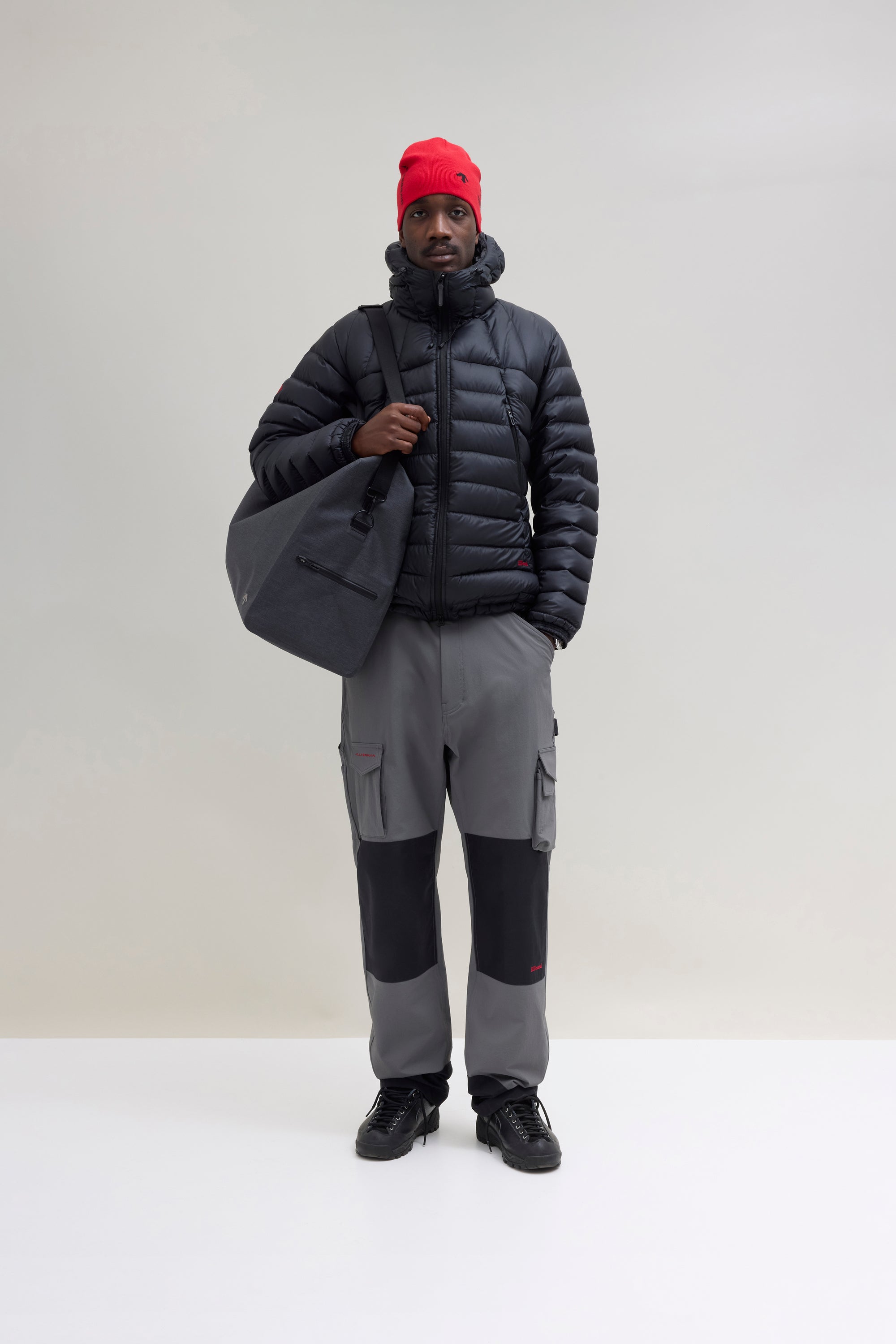 JJJJound Descente Down Jacket - Black/Charcoal