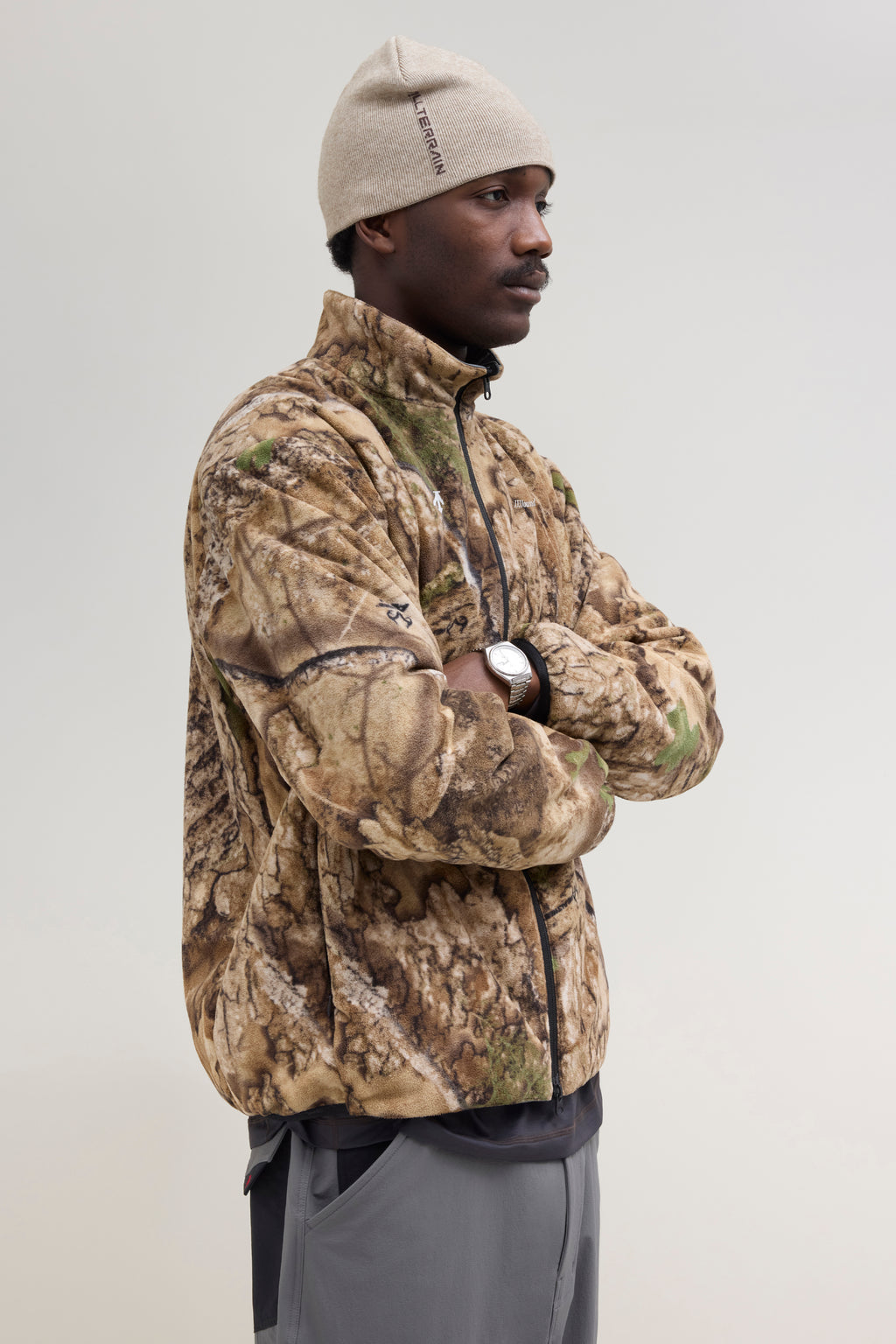 JJJJound Descente Reversible Jacket - Black/Charcoal