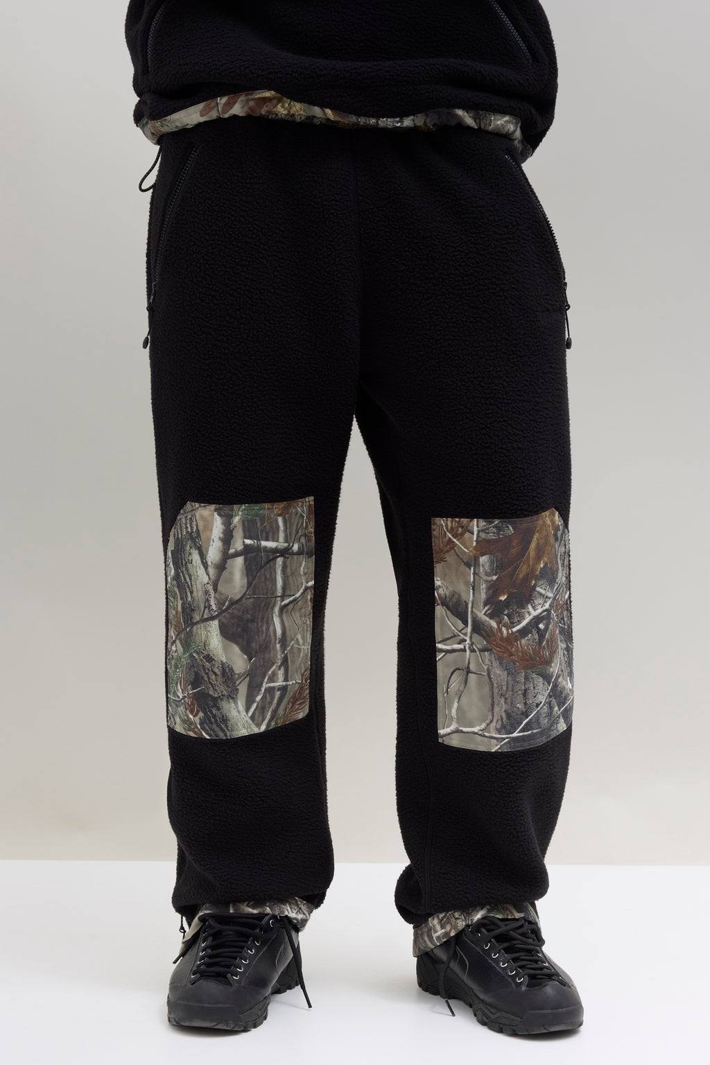 City Camper Bottom - Black/Realtree Camo