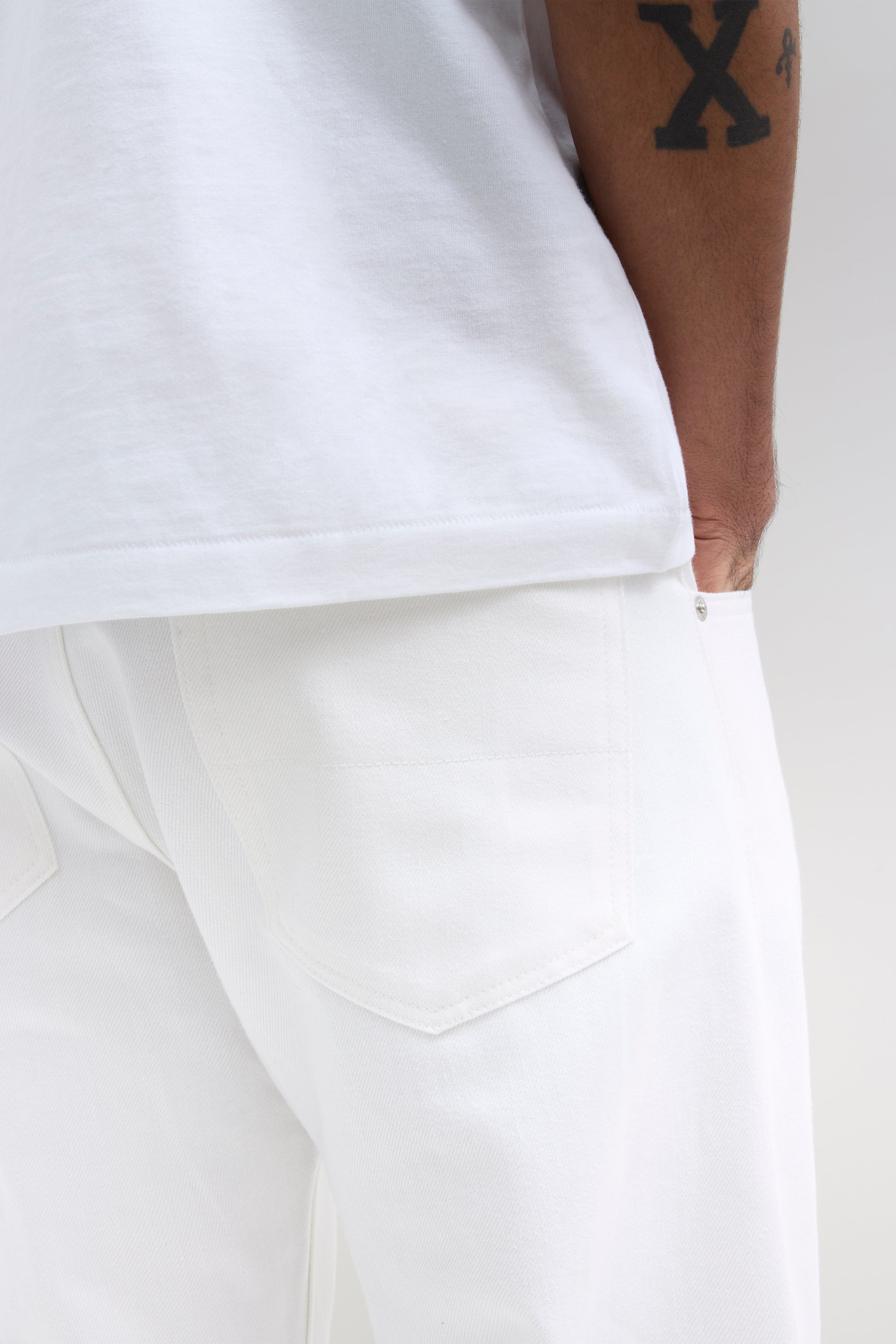 Relaxed Selvedge Denim Jeans - White