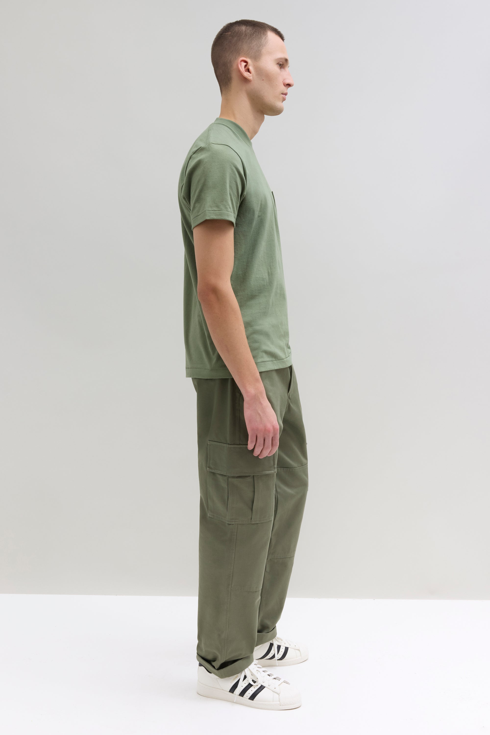 90s Pocket T-Shirt - Olive