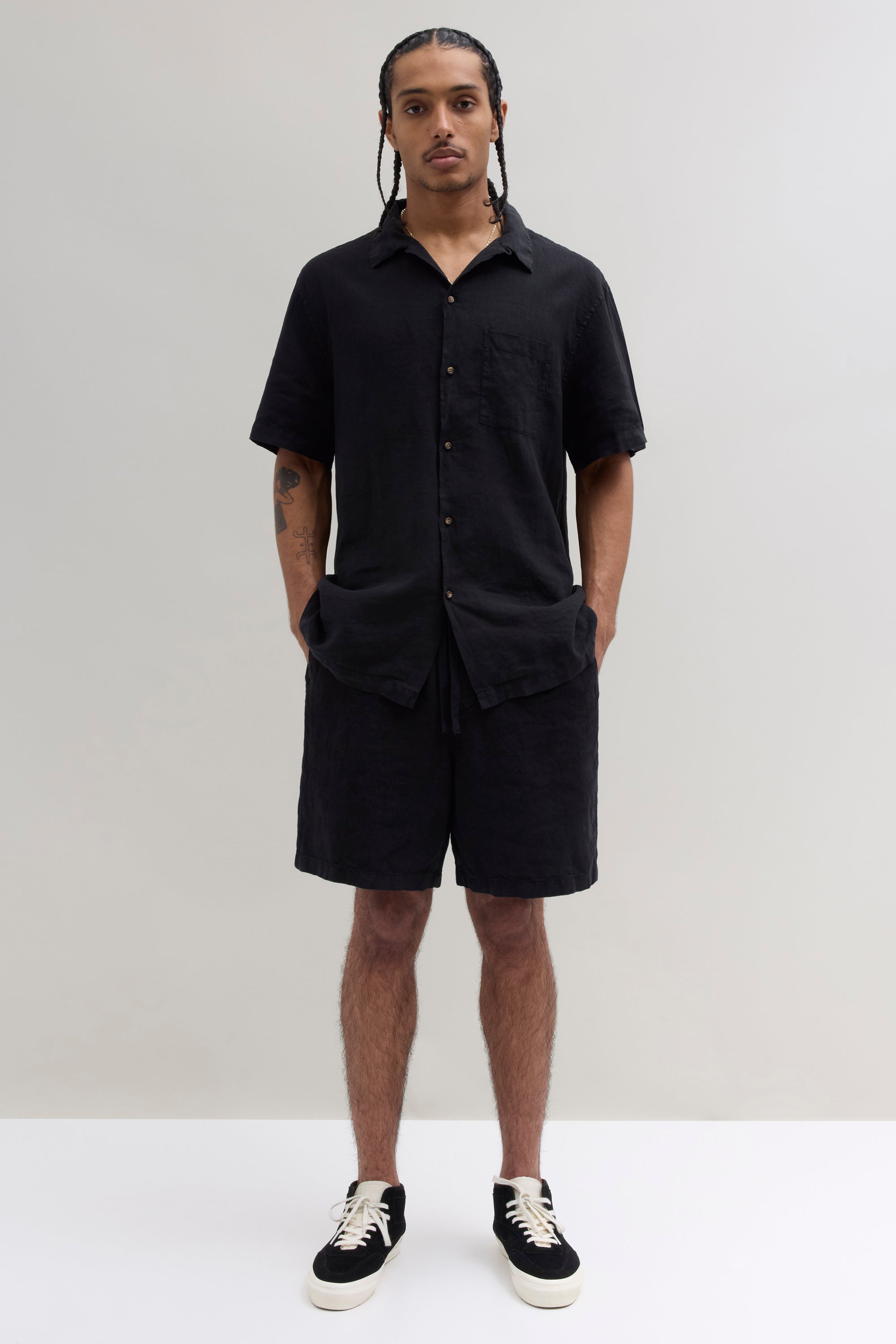 Weekend Linen Short - Black