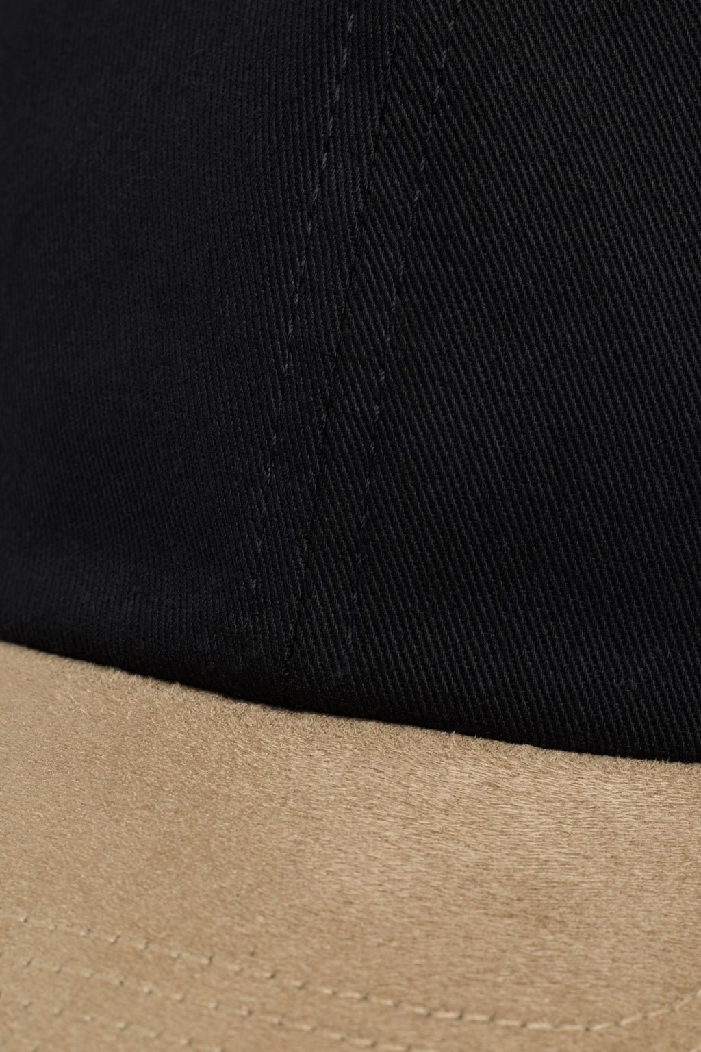 2-Tone Weekend Cap - Black/Tan