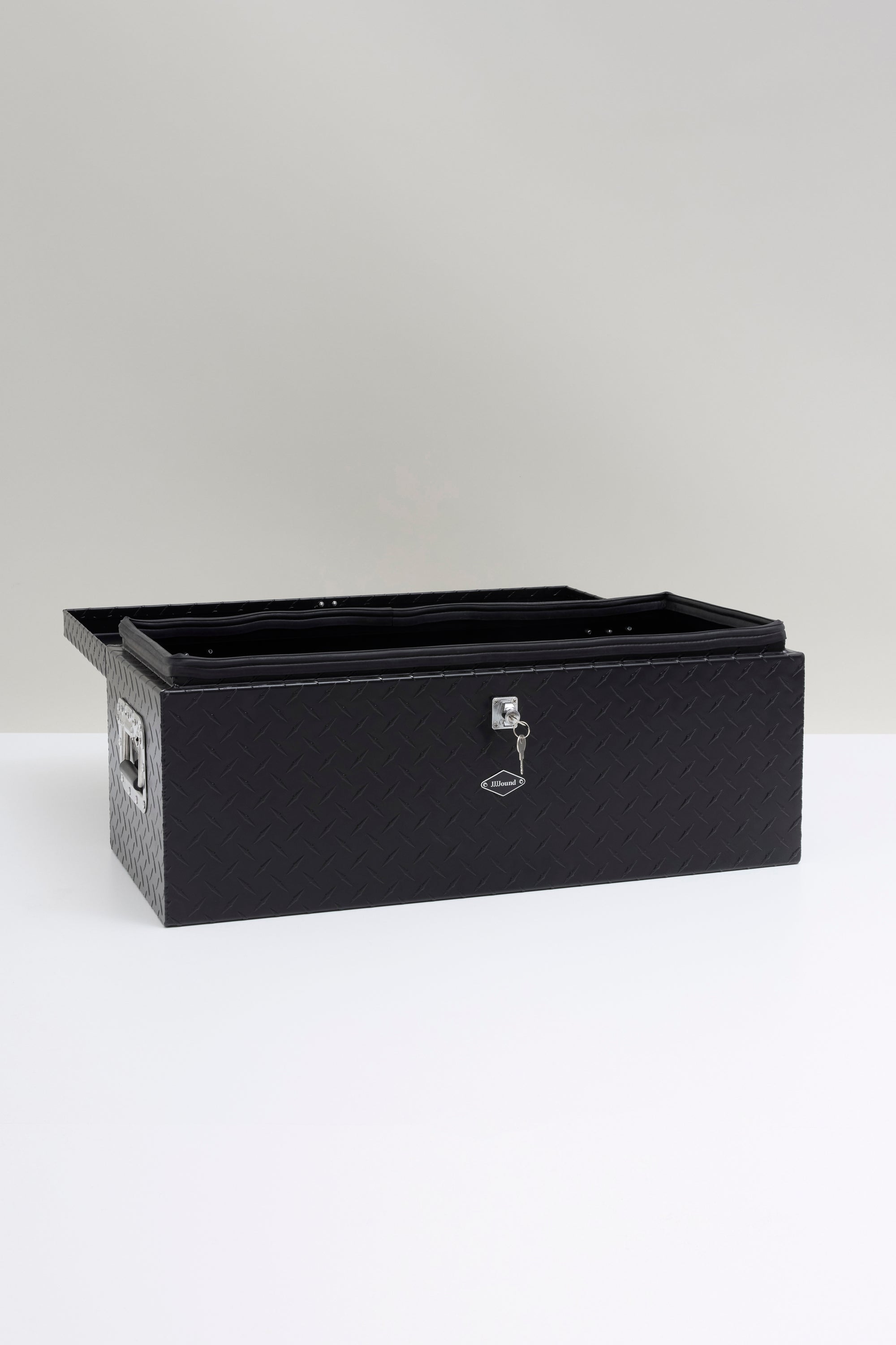 Toolbox - Black/Aluminum