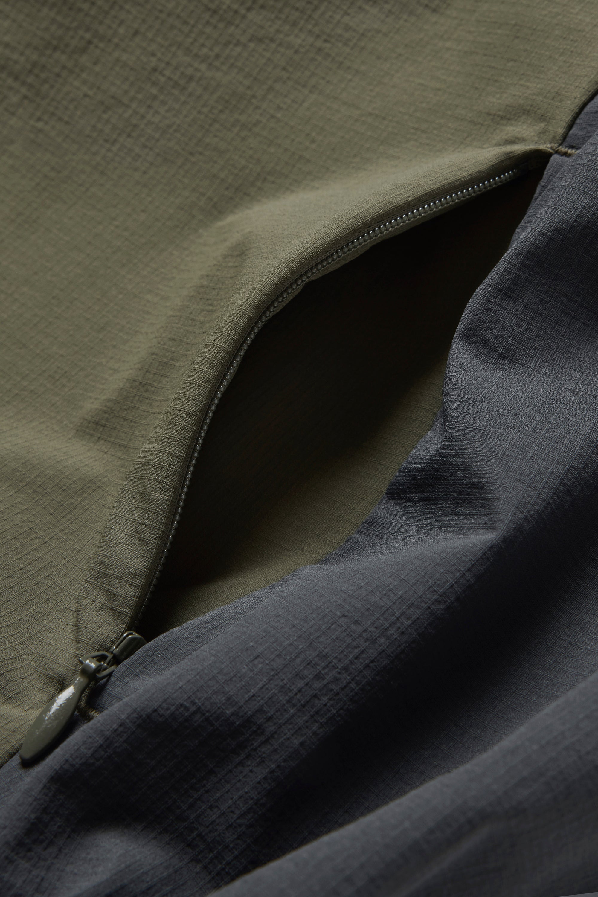 Trail Jacket - Olive/Charcoal