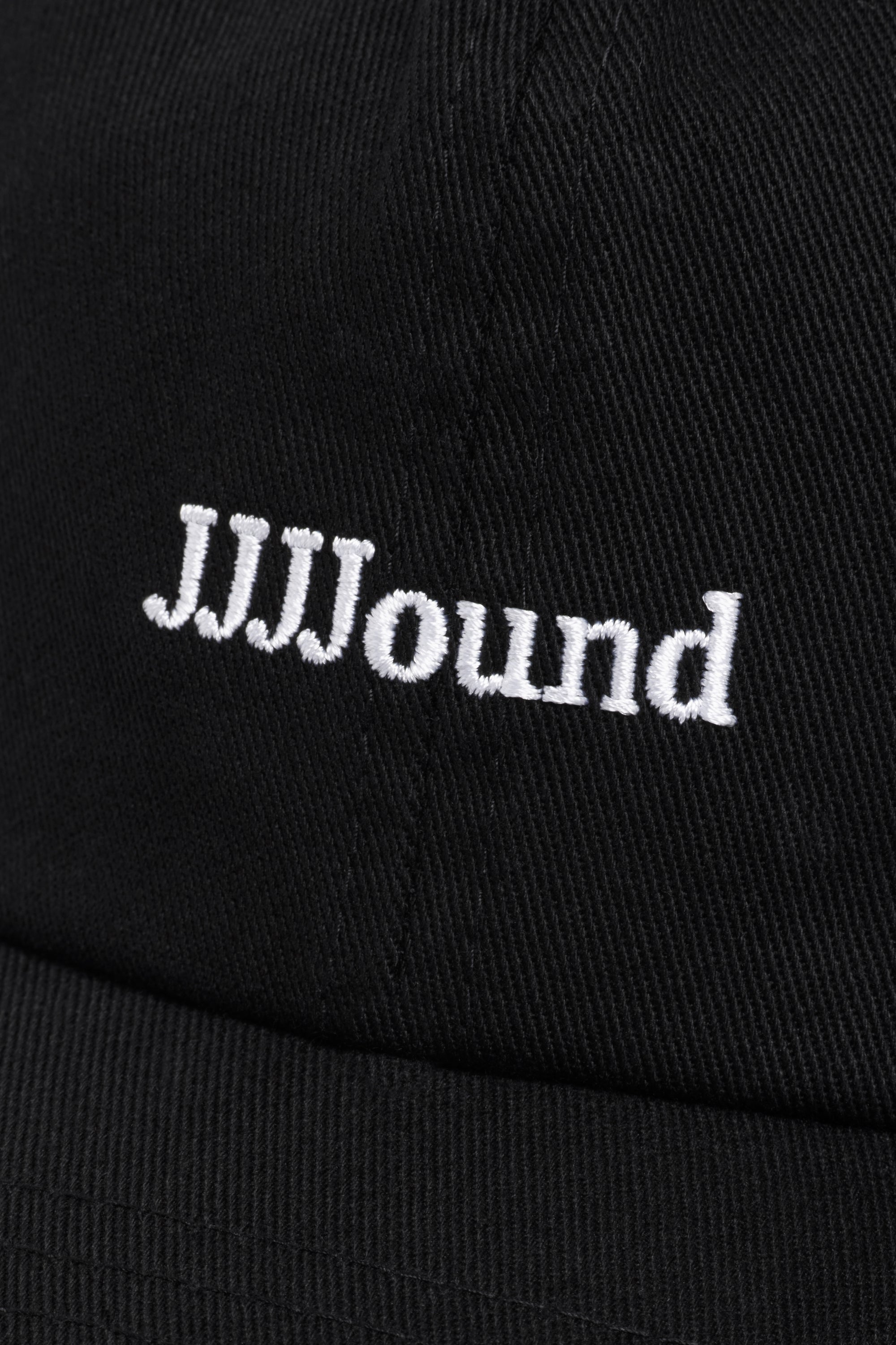 Logo Weekend Cap - Black/White