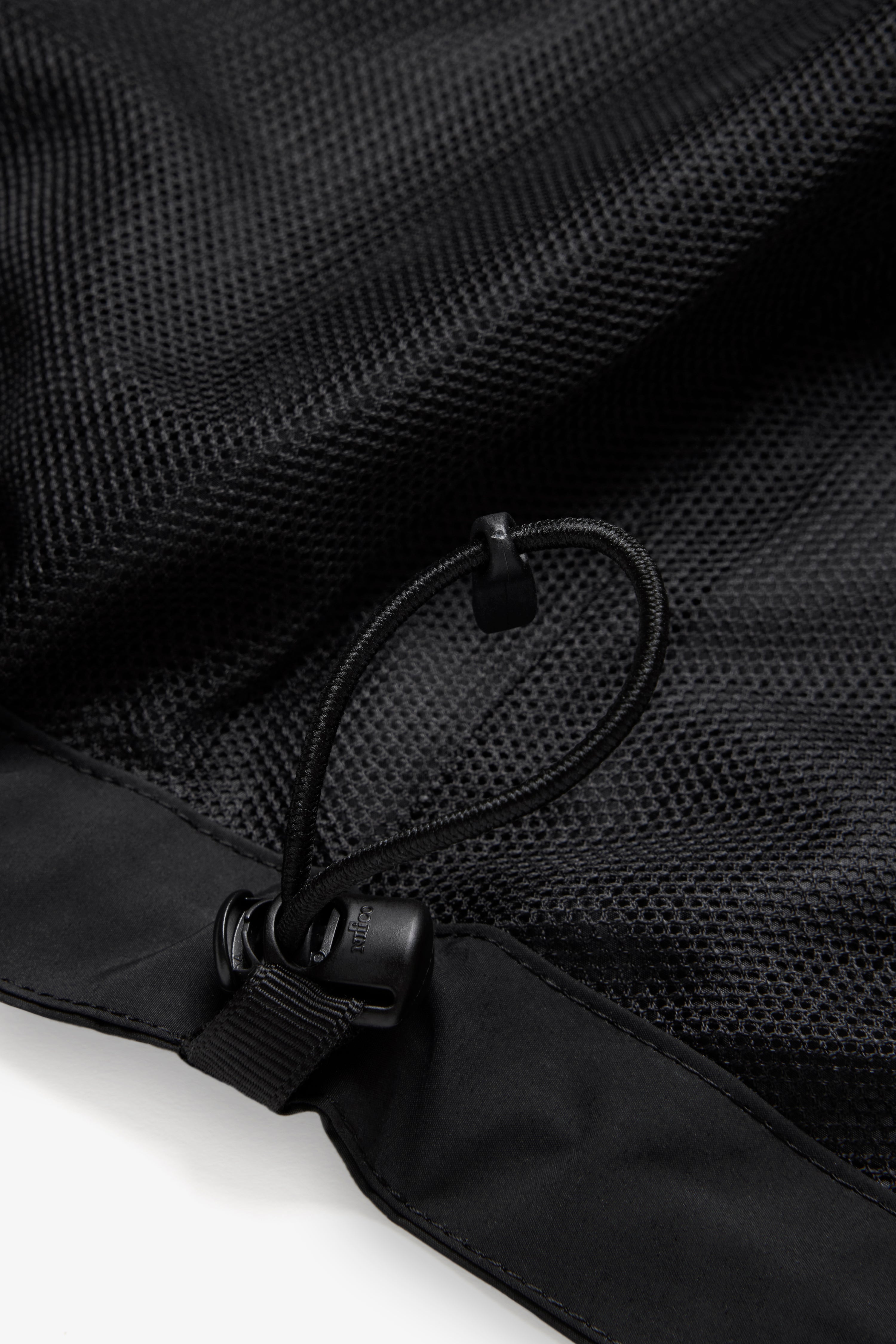 早い者勝ち！値下げなし！ JJJJOUND WINDBREAKER セットアップ Tracksuit Top - Black – JJJJound