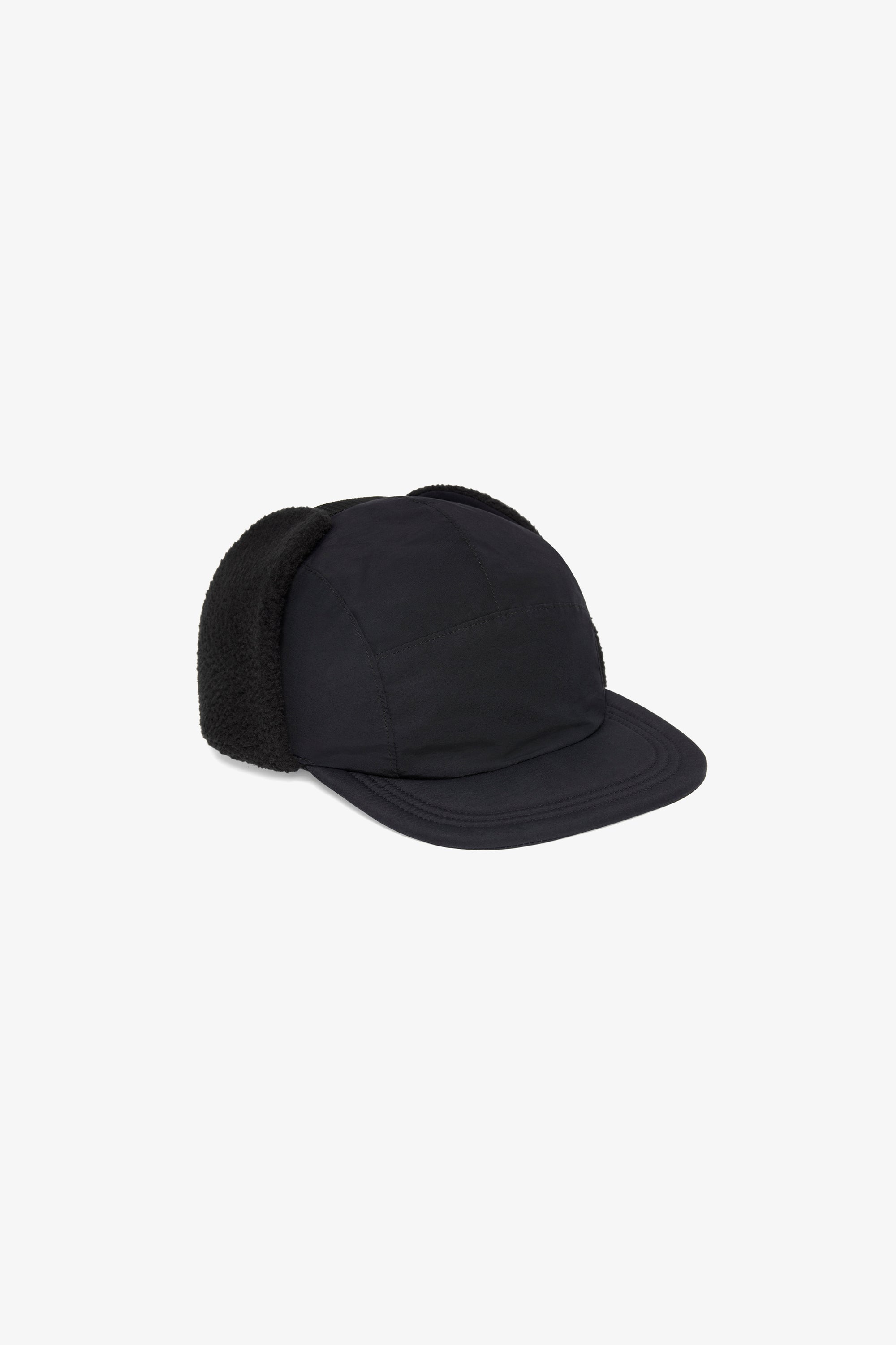 Camper Winter Cap - Black
