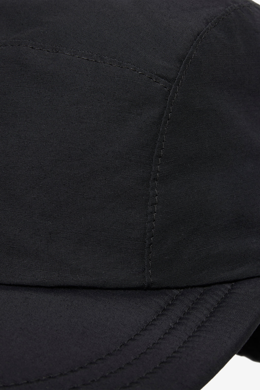 Camper Winter Cap - Black