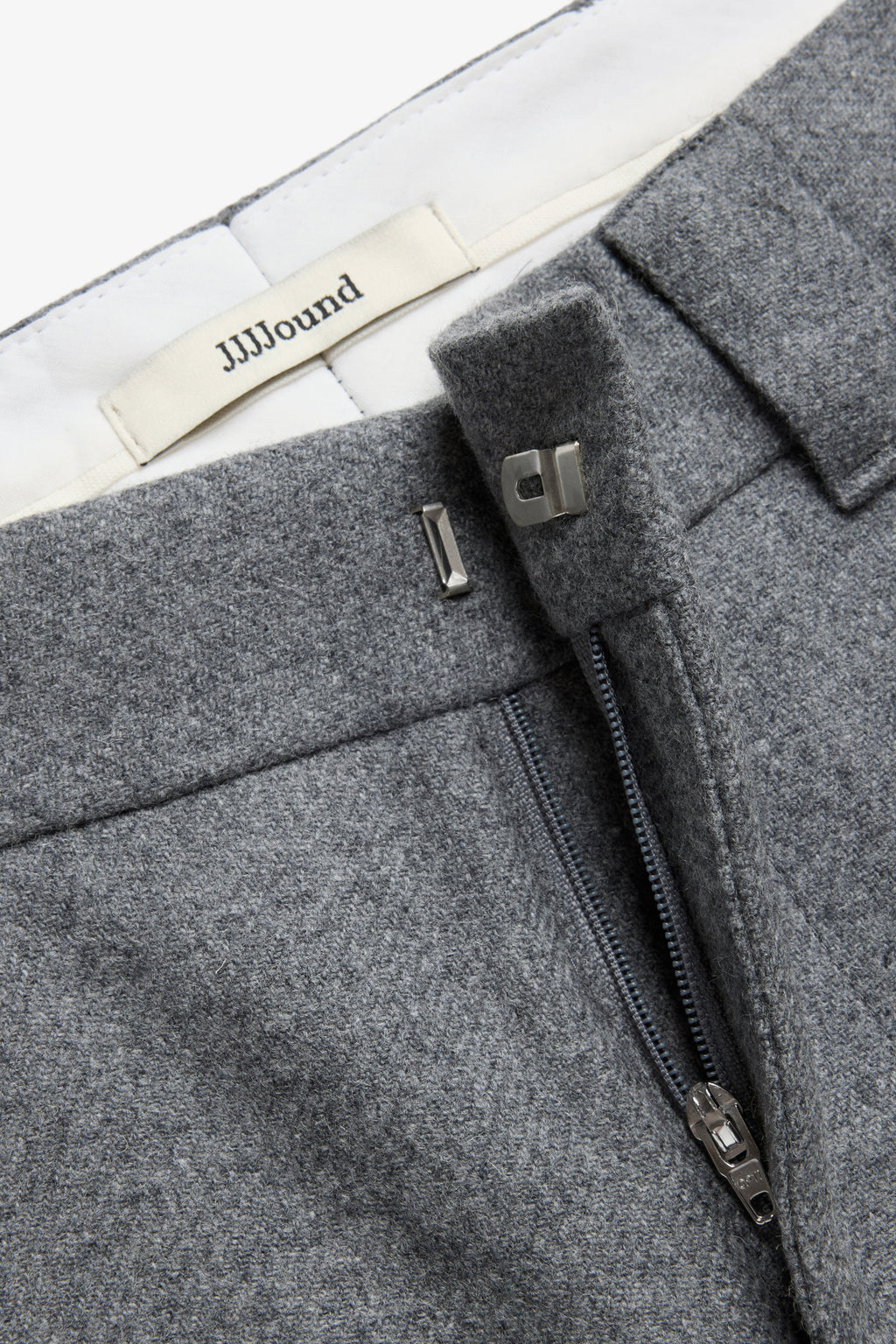 Relaxed Pleated Wool Trousers - Grey Mix